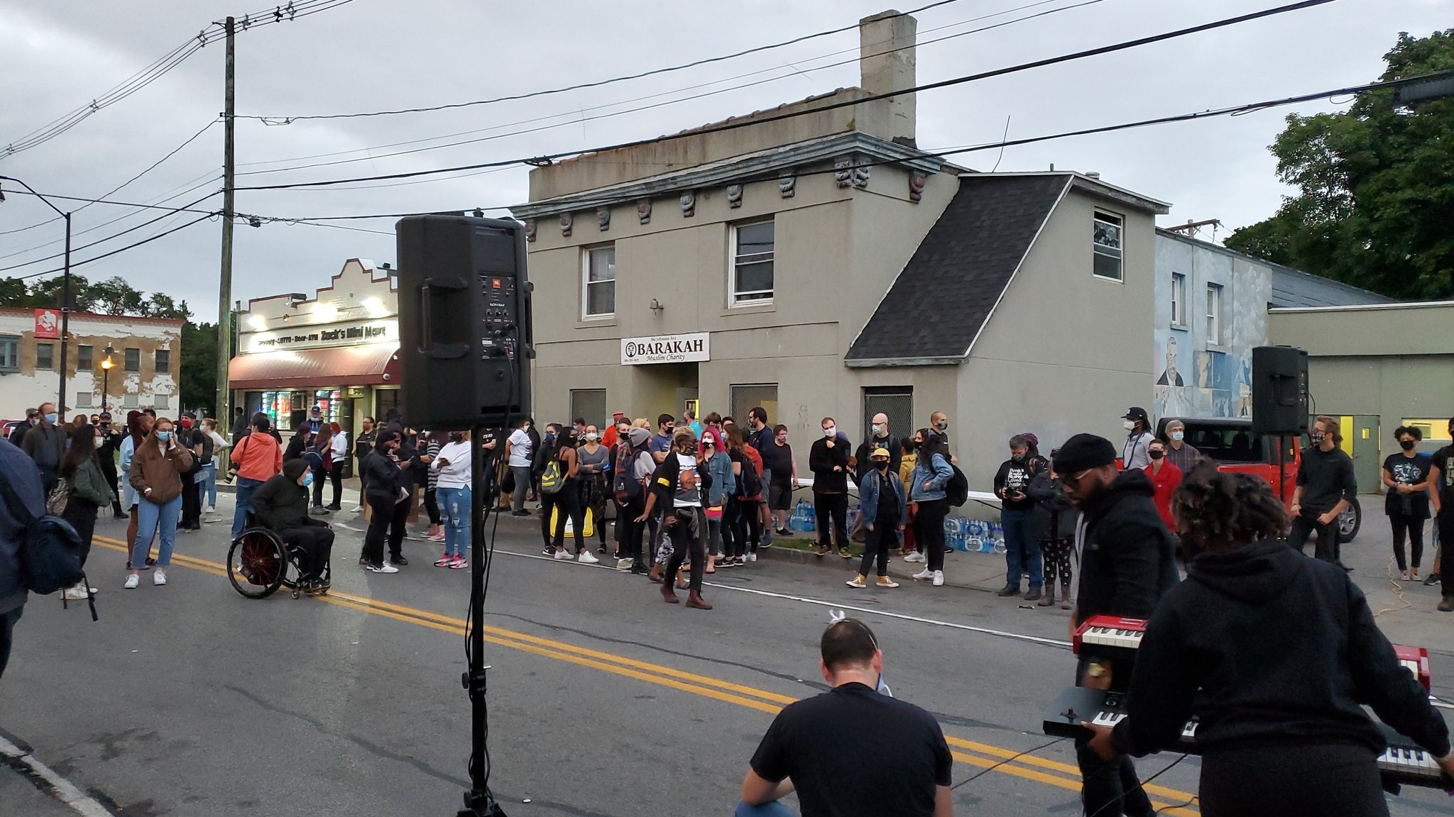 NY Muslim Charity et Islamic Relief fournissent de la viande fraîche aux familles vulnérables