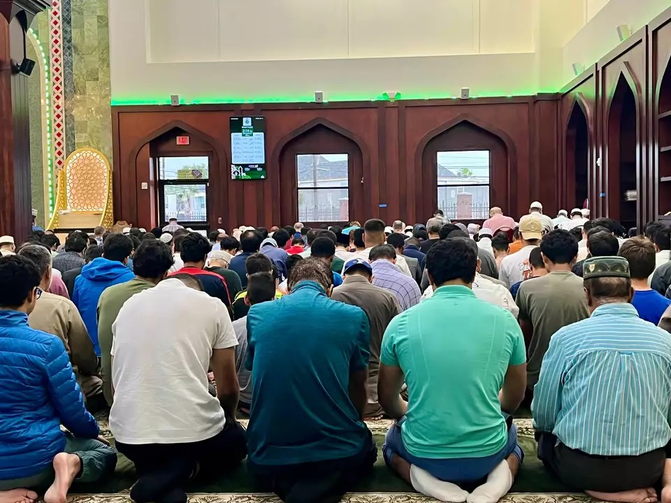 Ouragan Beryl : la mosquée Al-Noor ouvre ses portes pour abriter la communauté