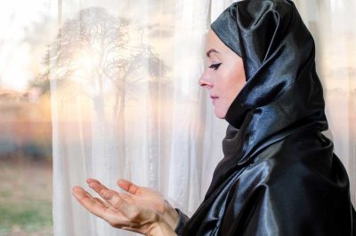 Nouveaux musulmans – 3 conseils faciles pour tomber amoureux de la prière