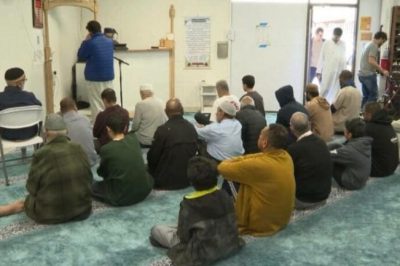 La foi en action : les musulmans de Birmingham préparent 42 000 repas pour lutter contre la faim - À propos de l'Islam