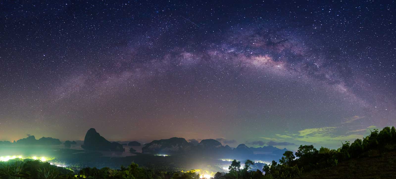 Le prophète Mahomet revient du ciel à La Mecque