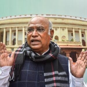 Kharge accuse le Premier ministre Modi de « terroriser » la démocratie et allègue une utilisation abusive des agences avant les élections