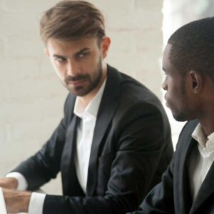 Que puis-je faire contre le racisme ?