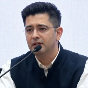 Raghav Chadha et 6 députés de l'AAP Rajya Sabha ont quitté le parti et s'apprêtent à rejoindre le BJP