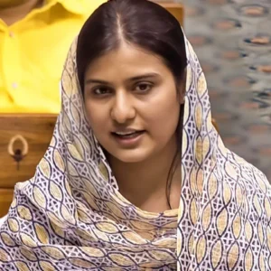 FIR contre la députée SP Iqra Hasan à Saharipur suite à une manifestation au bureau du DIG