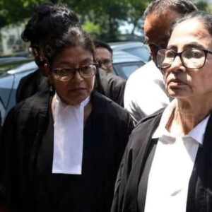 Mamata Banerjee apparaît à Calcutta HC et plaide une affaire de violence post-électorale contre le BJP