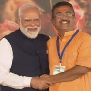 Suvendu Adhikari prête serment en tant que premier CM du BJP du Bengale occidental