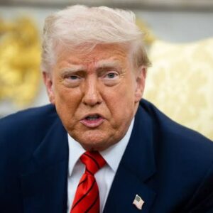 Donald Trump annonce un accord de paix historique entre les États-Unis et l'Iran et la réouverture du détroit d'Ormuz