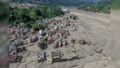 Le bilan des inondations au Népal et au Tibet dépasse les 470 morts alors que la barrière du lac menace