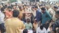 La police arrête trois personnes après la découverte de déchets de poulet à l'extérieur de Saidabad Ganesh pandal