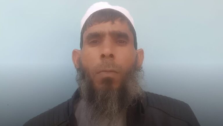 Sekun Khan tué dans une attaque aléatoire à la pierre par Harsh Moortikar près de Barodamev thana