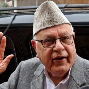 Farooq Abdullah s'en prend à la CE à propos des suppressions de listes électorales et prédit un changement