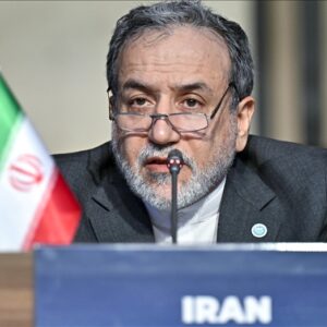 L'Iran ne changera pas de politique malgré les nouvelles menaces de guerre (Abbas Araghchi)