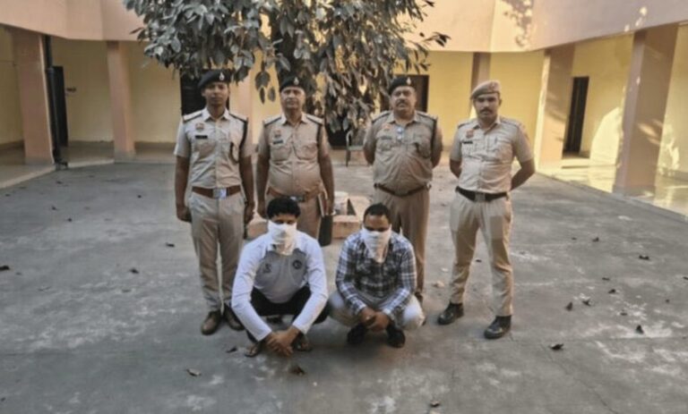 La police arrête Mohit et Sawan après qu'une attaque à la brique contre un bus J&K ait blessé un passager