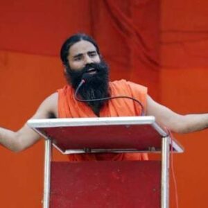 Le gourou du yoga Ramdev dit que la candidature d'Owaisi pourrait diviser les votes en faveur de Yogi Adityanath