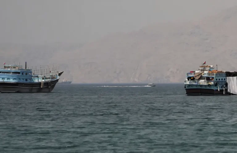 Les États-Unis déclarent qu'un accord de paix avec l'Iran est extrêmement difficile au milieu des attaques contre les navires d'Ormuz
