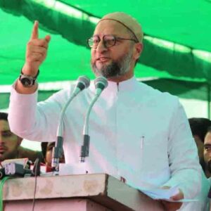 Owaisi exhorte les musulmans de l'UP à construire leurs propres dirigeants tout en monopolisant le pouvoir dans leur pays, déclare le chef du Congrès