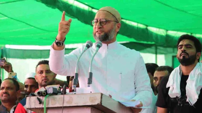 Owaisi exhorte les musulmans de l'UP à construire leurs propres dirigeants tout en monopolisant le pouvoir dans leur pays, déclare le chef du Congrès